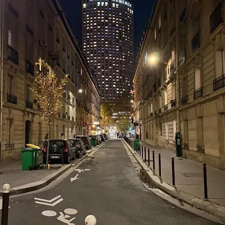 Palais Des Congrès - Champs-élysées *